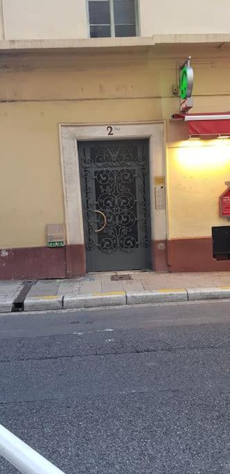 Studette En Plein Coeur Du Vieux Nizza Exterior foto